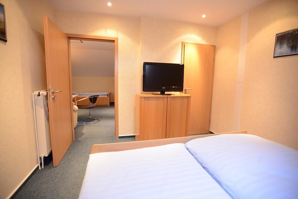Hotel Zum Lutten Didi Friedeburg Kamer foto